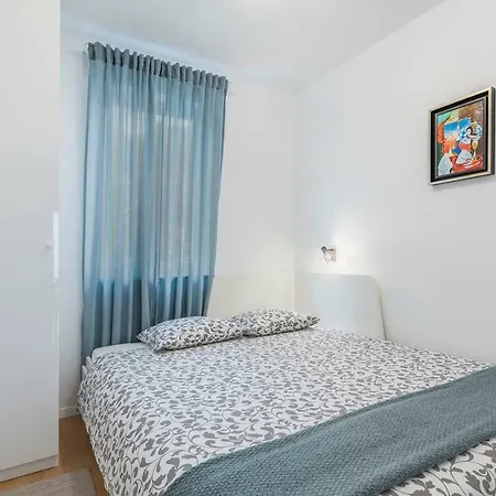 Διαμέρισμα Biba Πόρετς